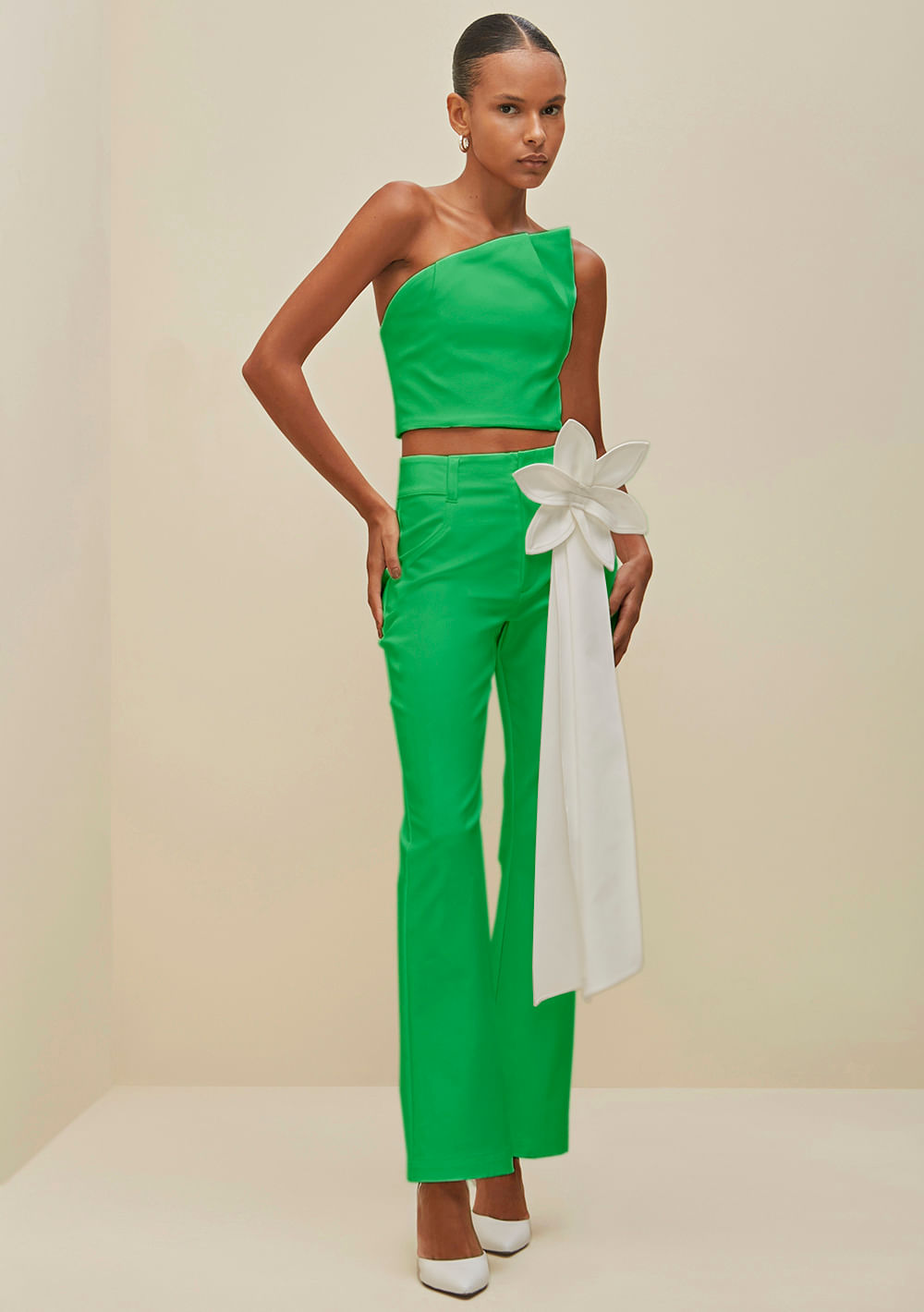 Calca Morena Rosa Boot Cut Cós Alto Detalhe Bolso Verde