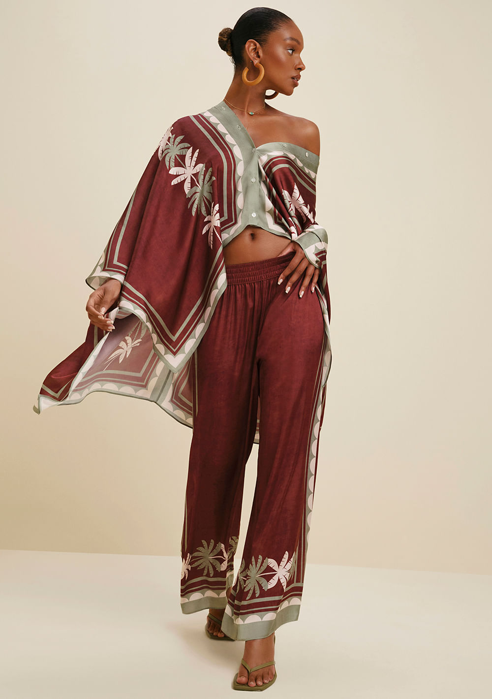 Calça Morena Rosa Reta Cós Elástico Estampada Bordo