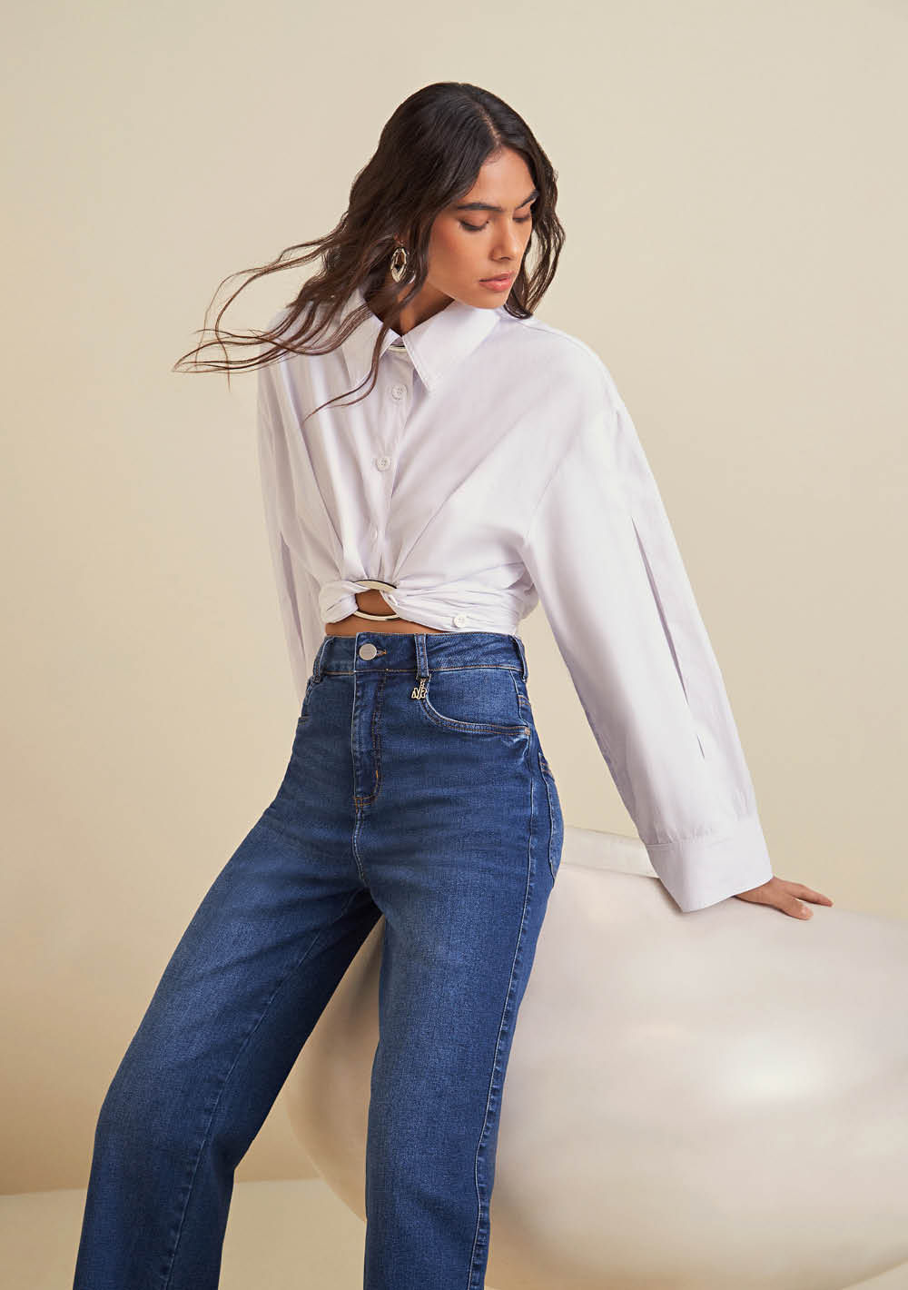Camisa Morena Rosa Manga Longa Com Pregas Branco