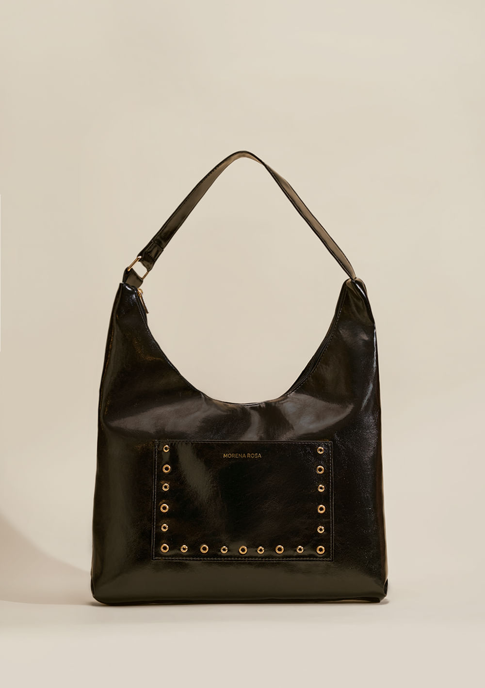 Bolsa Hobo Detalhe Tachas Preto