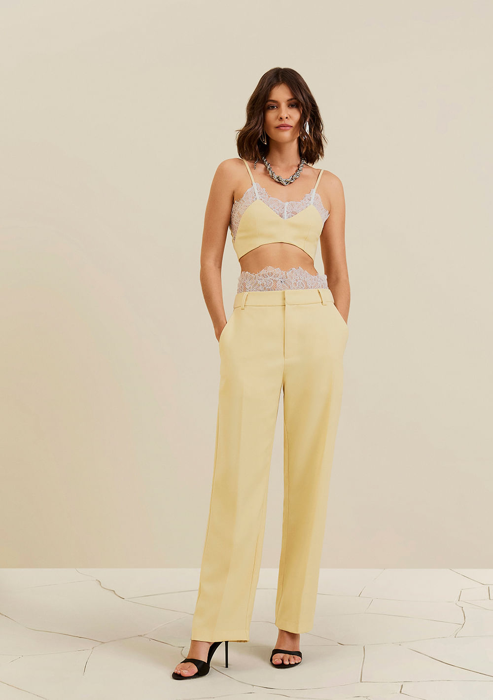 Calça Morena Rosa Reta Média Amarelo