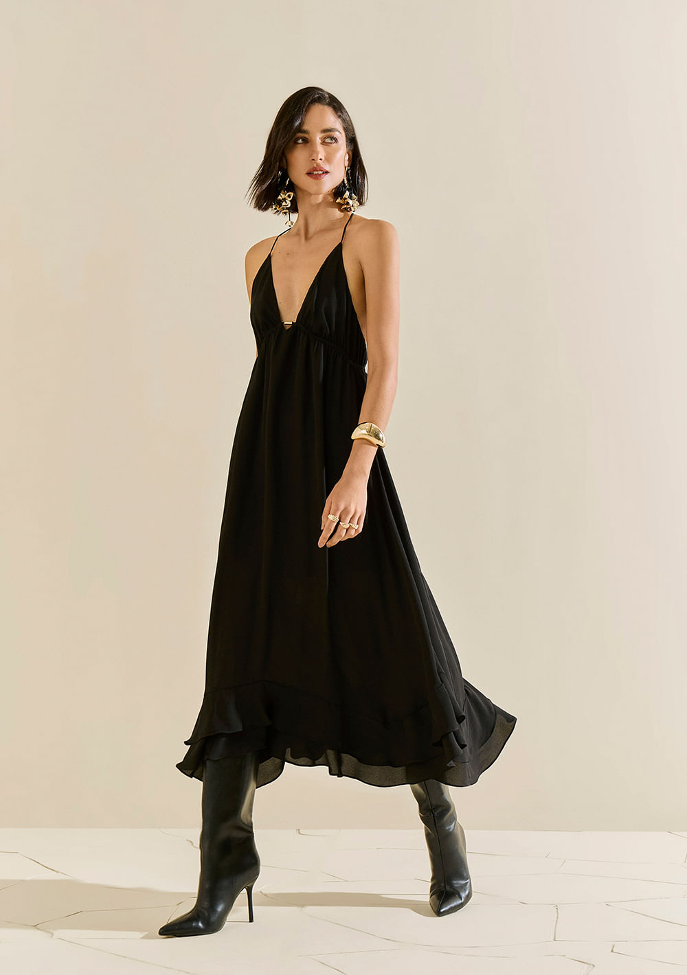 Vestido Morena Rosa Solto Decote V Com Alça Midi Preto