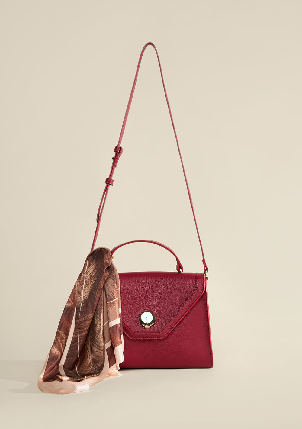 Bolsa Handbag Com Lenço Bordo