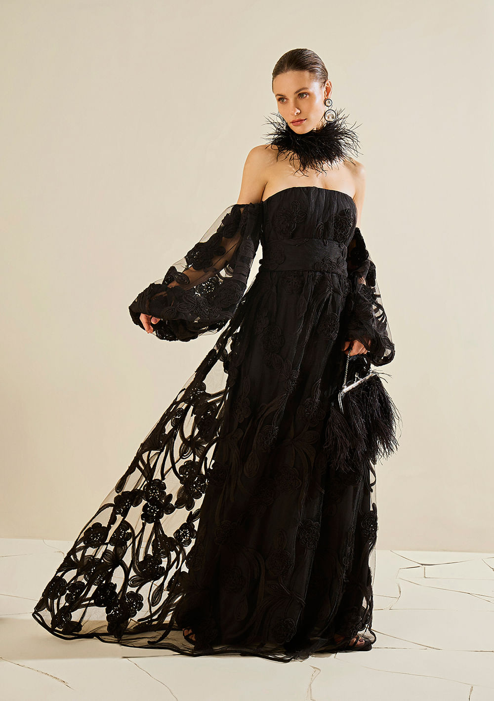 Vestido Morena Rosa Solto Decote Reto Manga Longa Longo Preto