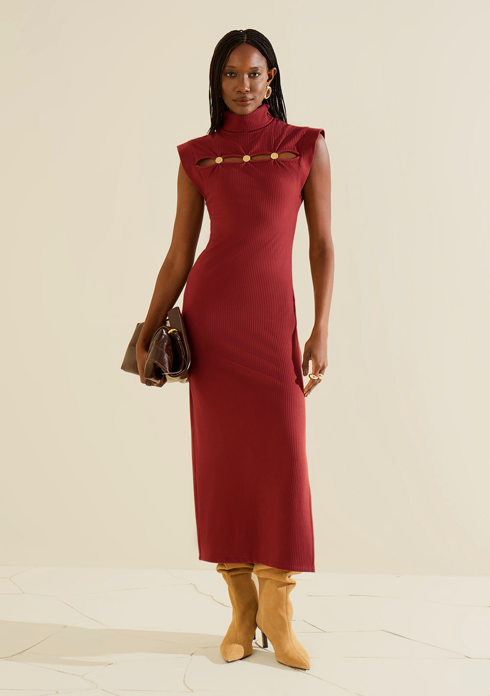 Vestido Morena Rosa Ajustado Gola Alta Sem Manga Midi Bordo