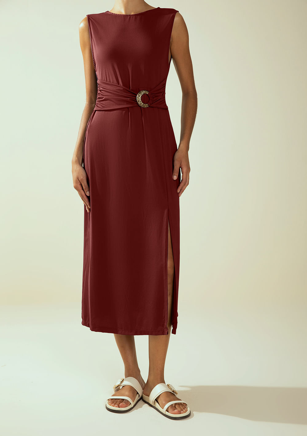 Vestido Morena Rosa Ajustado Decote Careca Sem Manga Midi Bordo