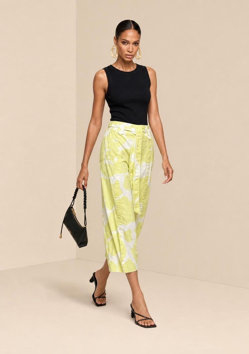 Calça Pantacourt Alta Verde