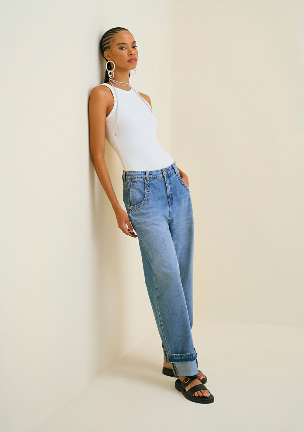 Calça Morena Rosa Cenoura Alta Azul